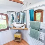 Roulotte Avec Bain Nordique Privatif Chauffe, Sejour Calme Et Bien-etre ラグジュアリーテント Fichous-Riumayou